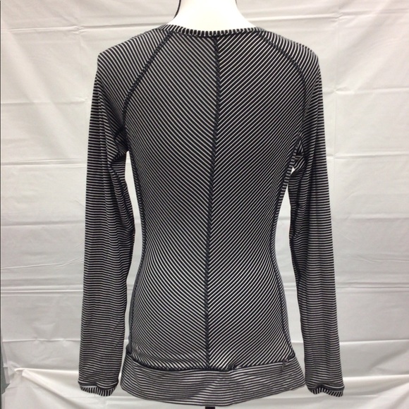 Lululemon long sleeve - Picture 2 of 2